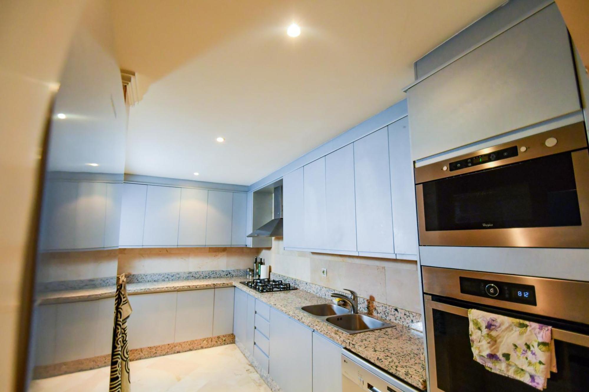 Appartement Haut Standing Gueliz Plaza Marrakesh Buitenkant foto