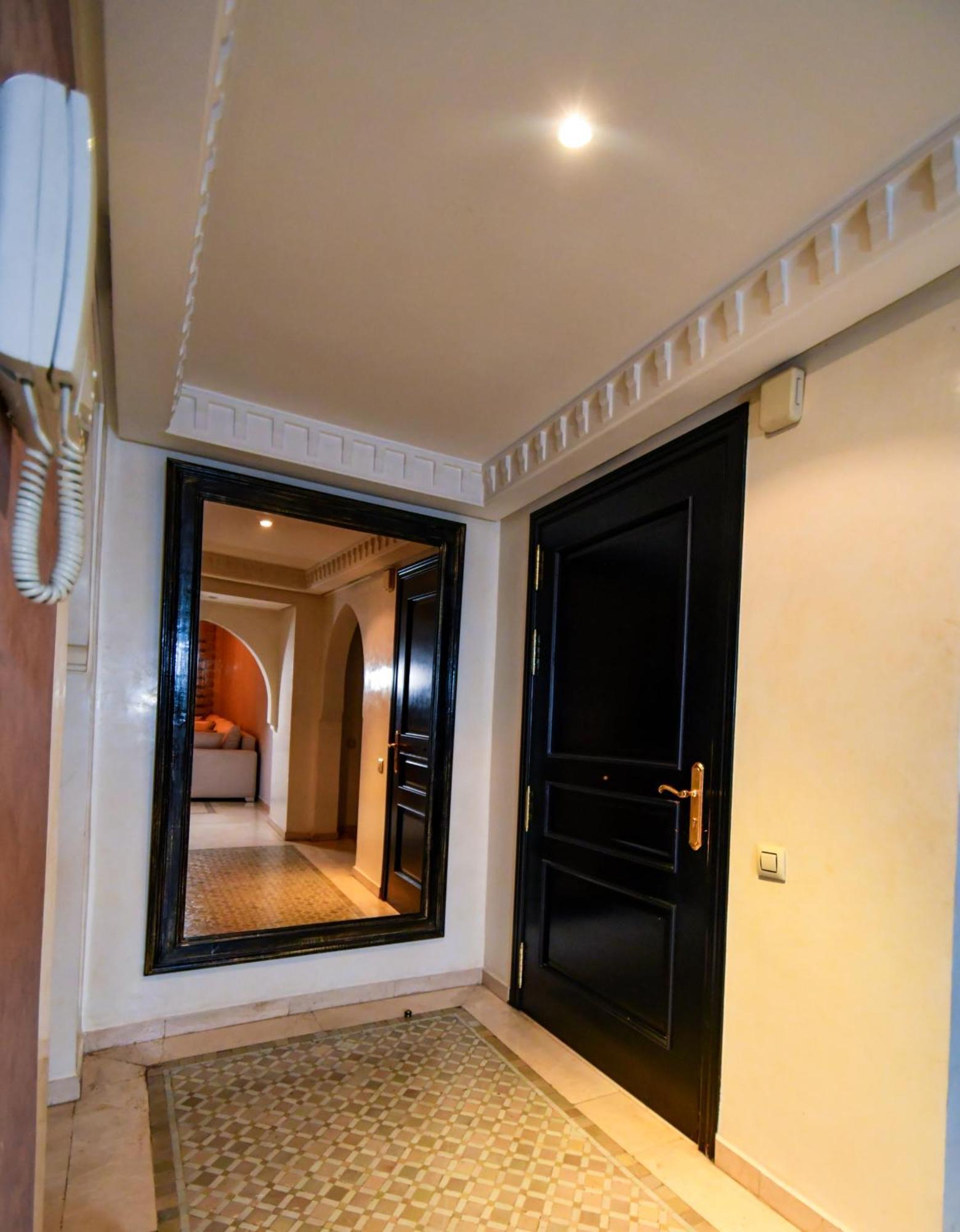 Appartement Haut Standing Gueliz Plaza Marrakesh Buitenkant foto